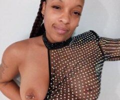 Long Beach female escort - the drainer 😜😜