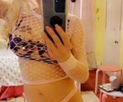Nashua escorts - sweet petite treat