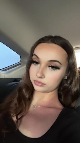 NEW IN TOWN COME SEE ME 😘 - 19 - 1