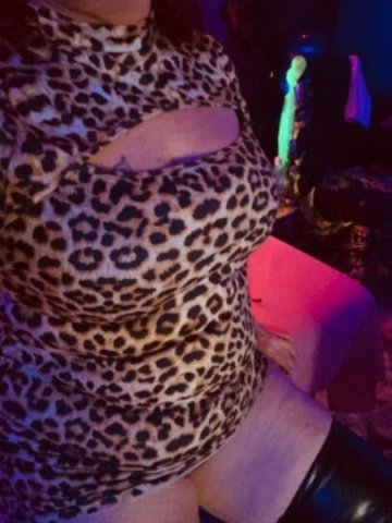 At MGM tonight - 1