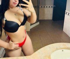 love, my name is Yina and I'm going from Venezuela, rich daddy, would you like to do something delicious with me - Image 3