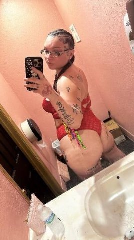 INCALL ONLY RACINE Real page Real ad Call me facetime Come see this wet world i live in and come enjoy all week and weekends incall only racine❤ - 1
