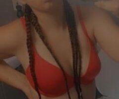 hey whats up new in town hmu if you looking for a good time🥰🤑 - 19 - Image 5