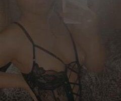 hey whats up new in town hmu if you looking for a good time🥰🤑 - 19 - Image 9