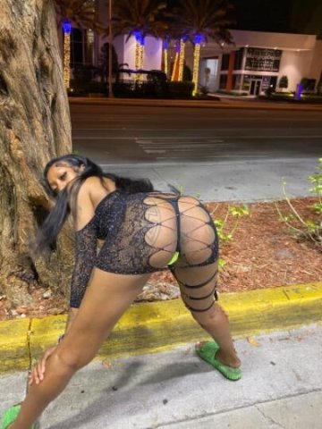 Pay to play - 1