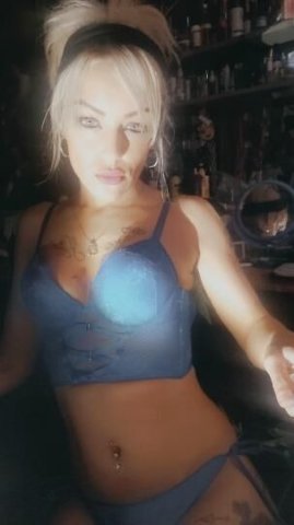 👅Deep Throat Hottie🔥... Sexy Body!🫦 - 1