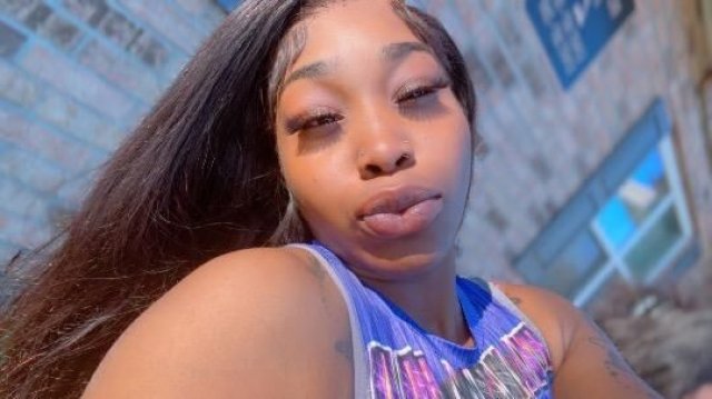 Here for satisfaction💦🍒 - 21 - 1