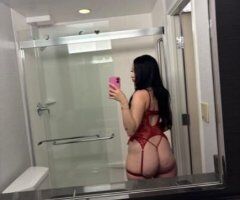 Sexy Thick White Girl Bombshell - Image 7