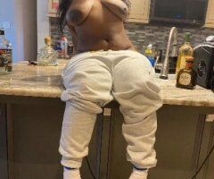 OUTCALLS ONLY !!!!Brownskin Busty🥰 - 24 - Image 3