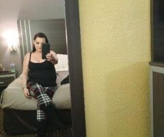Longview escorts - $40 OFF ALL INCALL HHR & HR VISITS TILL 6AM .... OFFERING 2 FEMALE'S AGAIN - 39