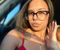 Sexy Lightskin with a tight wet Punnani 🤭💦🥥 - 25 - Image 1
