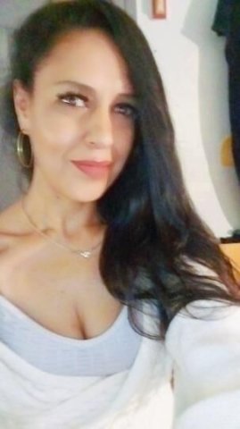 Beautiful Latina waiting to make all your fantasies come true - 39 - 1