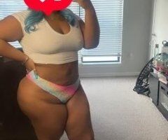 Milwaukee escorts - thick ebony girl ; come enjoy - 21