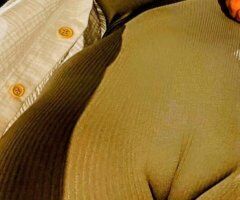 Hickory escorts - sexy mocha companion. Good Vibes also straight to the point🥳🤤🥰😅outcall only. i love Caucasian men 😺😺🥳🥳 Book me now 👄☺ outcall - 25