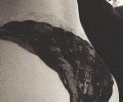 Indianapolis escorts - $100qv TODAY ONLY!!! SLIP'n'SLIDE SATURDAYYY!! READ MY ENTIRE POST BEFORE U TXT! ALL INFO BELOW !!! $100 qv 1FM INCALL ONLY! !!!! TATTED UP PETITE BISEXUAL WHO LOVES TO PLEASE - 34