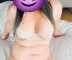 rica latina apretadita recien llegada ala zona 😈 - 30 - Image 3