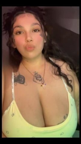 Sexy thick babe looking to please you 😘💋 - 24 - 1