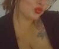 Evansville escorts - Single and ready to mingle. - 26