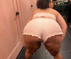 in town tomorrow not for a long time catch me while you can 😘 - 21 - Image 2