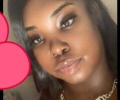 Fayetteville escorts - Head Doctorrrrrrr 🍽 im in your cityyyyy papi 😋 - 24