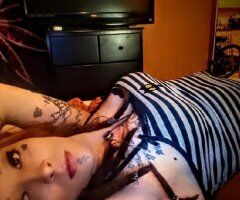 Mendocino escorts - IN TOWN TODAY ONLY, TRAVELLING, 25 OFF BBBJ HOTEL INCALL Gorgeous submissive bombshell punk slut for naughty fun - 25