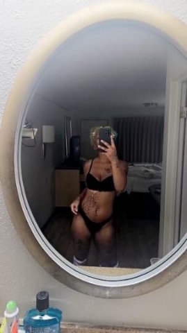 freak bitch - 1