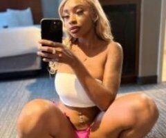 Hartford escorts - Leaving monday , only here for two nights