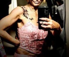 Erie escorts - I'm available now - 41