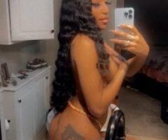 sexiiiiii waterpark millieeee💦😋🍫the head doctor - Image 12