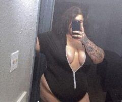 BBW SNOW BUNNY IN AND OUT VISITING FOR THE NIGHT - Image 3