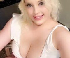 Quad Cities escorts - Curvy Cali Tall Blonde 😜😍