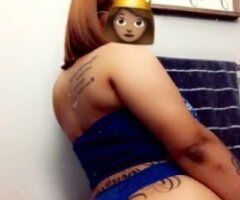 TIGHT WET PUSSY AVAILABLE 💋 - Image 2