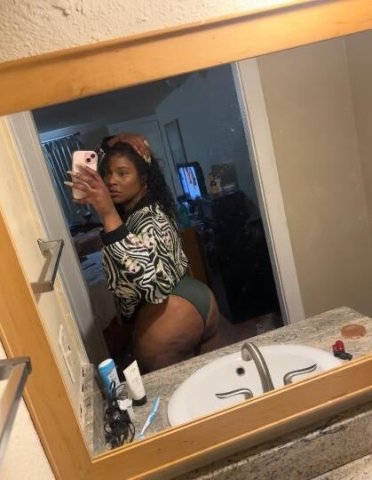Alexis💦💦 is coming to town🤗 (1⃣3⃣day countdown⏲⏱ - 1