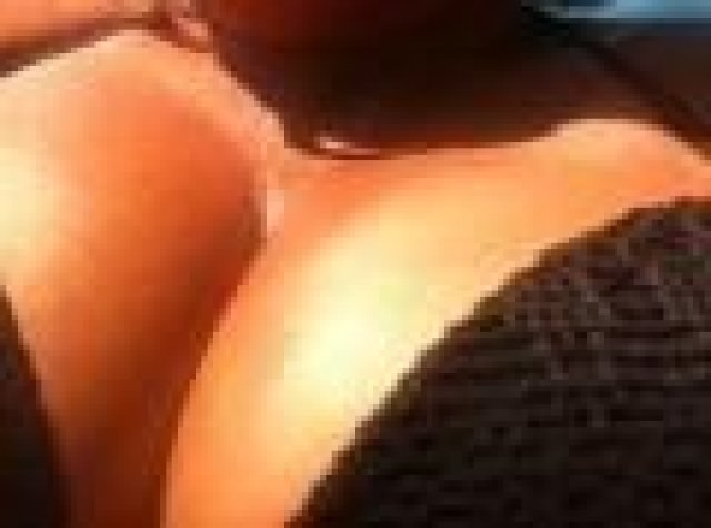 Sexy Fun Milf available for your Pleasure - 1