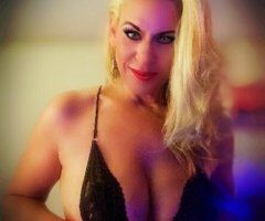 Unforgettable Brown Eyed Beauty - Image 6