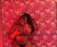 Staten Island escorts - uber outcalls /car play - 24