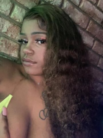 IM NOT CHEAP NO I DONT OFFER QV ! Very Real I Offer Video Chats For Proof, Young Busty, Petite Ebony - 1