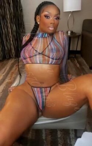 sexy BIG BOOTY , tight pussy , doggystyle queen 🍑💦now on ONLYFANS ~gorjuzz2you~🫣 - 26 - 1