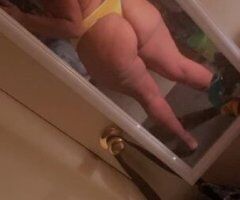 Bloomington escorts - 2 girl party