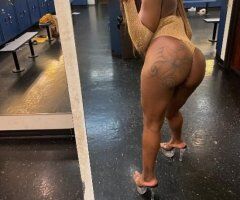 Milwaukee escorts - Chocolate Sensation 💦 - 23