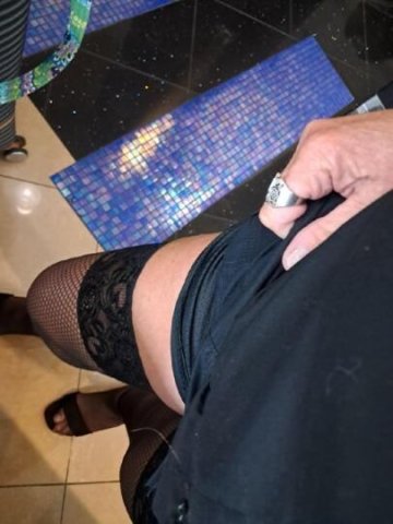 Mature, naughty good girl - very submissive - 1
