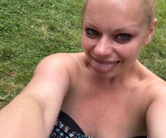 Detroit escorts - short and sweet very petite - 34