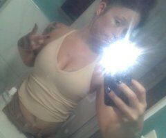 Hosting incall, Waterford location - 32 - Image 3