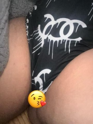 💎Incalls all weekend 💎Cum relax with your favorite Milf - 47 - 1