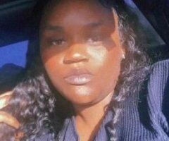 Milwaukee escorts - doing outcalls and car dates call my phone im ready everything over here fire. you gone love it here call me - 24