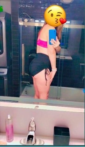 Aunt N Niece👅 looking to make some $$ n have fun😈 - 1