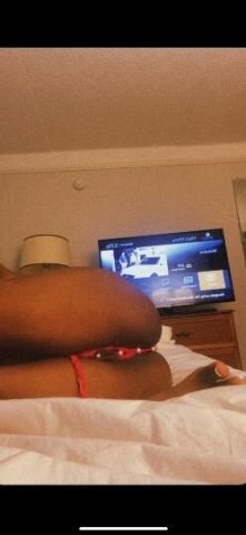 had a long day and need some relief text meloniii😘 (me) - 1
