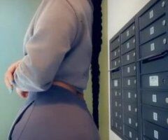 Yuma escorts - brunette bomshell