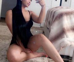 brunette bomshell - Image 5