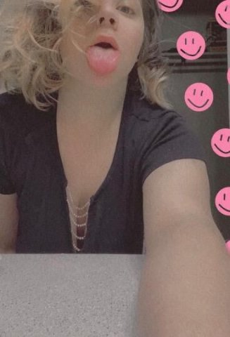 its gdtting cold bury ur dick in my cozy hole - 1